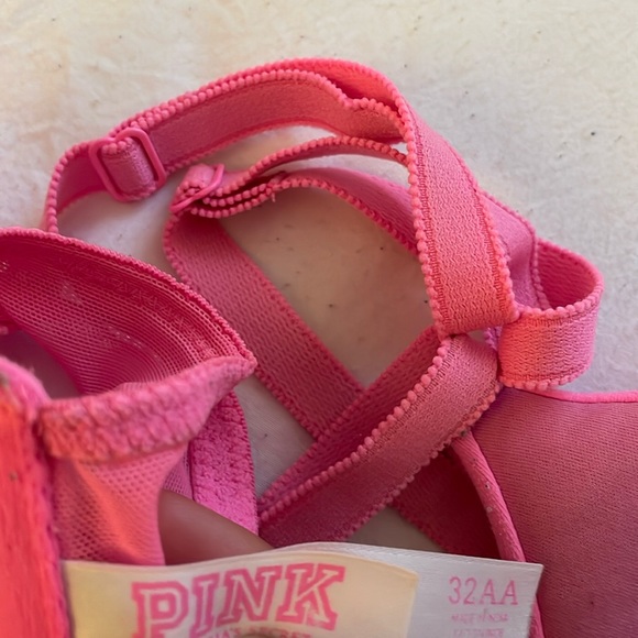 VS PINK push up bra 32AA - Picture 3 of 4